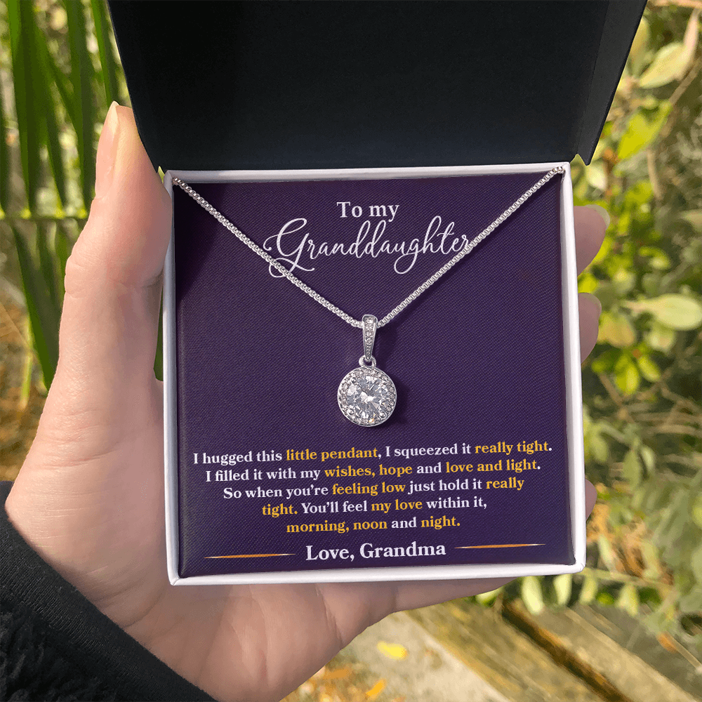 I Hugged This Little Pendant - Love Grandma - Eternal Hope Necklace